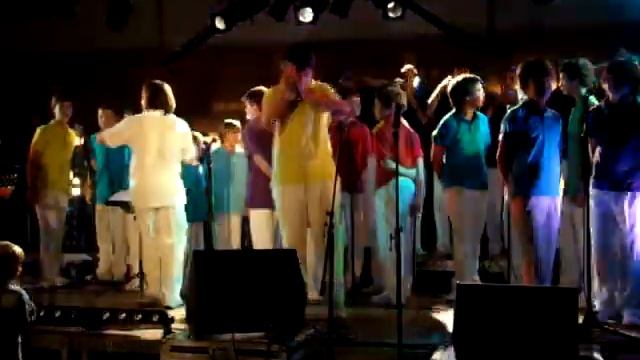 Grand finale de Fête d'été 2012 des Tempo Kids - Elle me dit смотреть онлайн