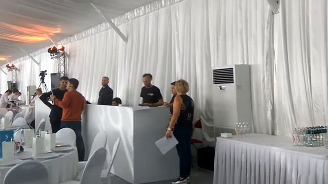 Репетиция -Парад теноров с дирижёром Фабио Мастранджело смотреть онлайн