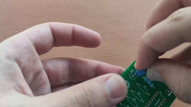 How to make 100W DC to AC Inverter at Home using CD4047 with Proteus Simulation and PCB Layout смотреть онлайн