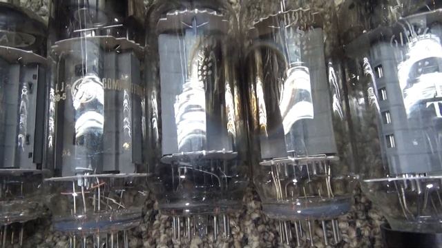 Sweep tubes, 6lf6, 8950 30 watt and 6lw6, 8908, and M2057 40 watt tubes compared. смотреть онлайн