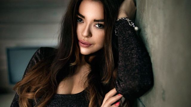 Mooroad - Clandestina Cocaina Remix смотреть онлайн