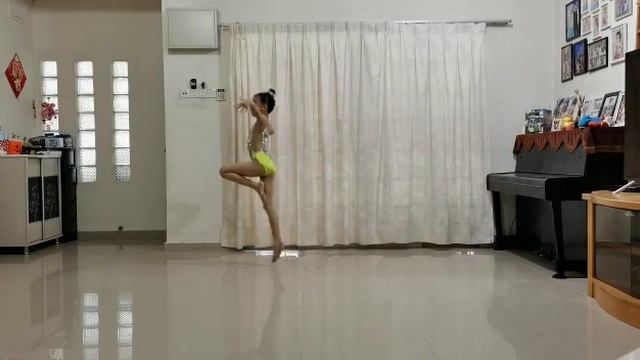 Malaysia KINETIC DANCE ACADEMY Siow Pei Yee Pre Juniors FH смотреть онлайн