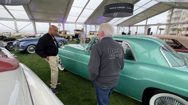 Wayne Carini and Ed Welburn check out a stunning 1956 Continental Mark II смотреть онлайн