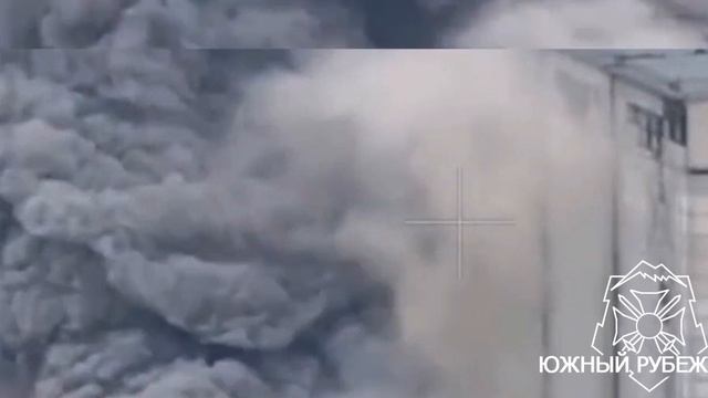 Прилëт ФАБ-1500 по ПВД 46-й ОАЭМБр ВСУ в Курахово. смотреть онлайн