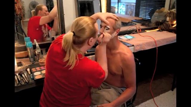 Dude to Diva смотреть онлайн