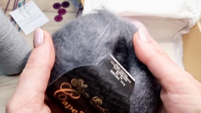 РАСПАКОВКА ПОСЫЛКИ. КРЫЛО ОТ САМОЛЁТА. смотреть онлайн