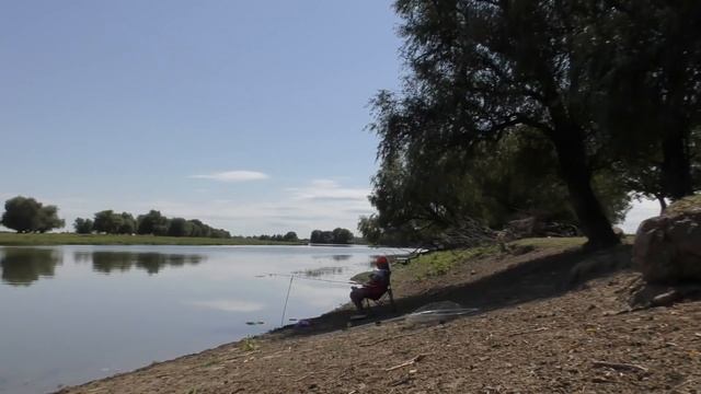 Рыбалка в Астрахани в последний день лета 2019 смотреть онлайн