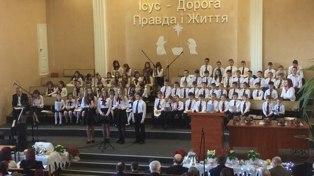 Коли на дворі вечоріє смотреть онлайн
