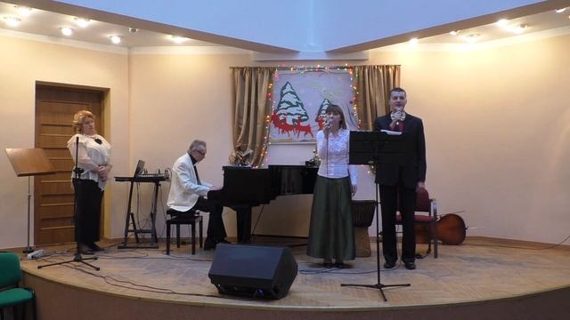 Rafał Kozieł i Marta Gabryś - "Pomódlmy się w Noc Betlejemską" [19.12.2015 Klub "Helikon"] смотреть онлайн