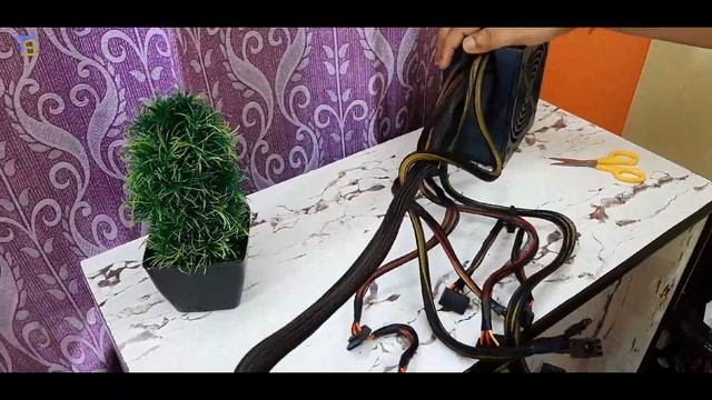Corsair VS650 Watt Power Supply Unboxing & Review смотреть онлайн