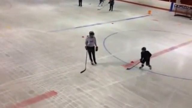 Hockey Training with coach Chuck - Armen Training - June 29 2 смотреть онлайн