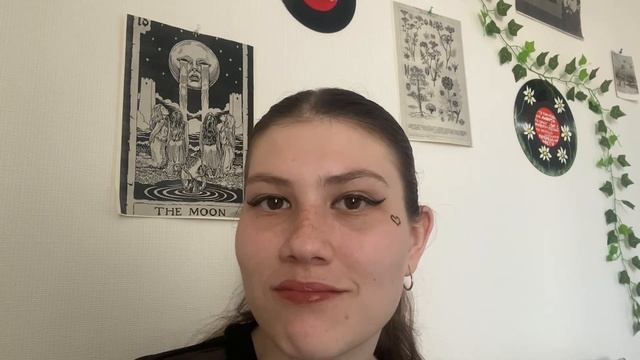 Асмр твоя богатая одноклассница 💵😍 смотреть онлайн