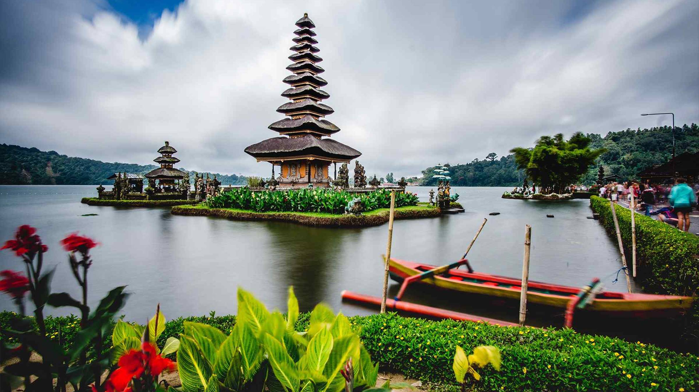 Полет над Индонезией в 4K 60FPS - фортепианная музыка и красивые видео пейзажей для снятия стресса смотреть онлайн