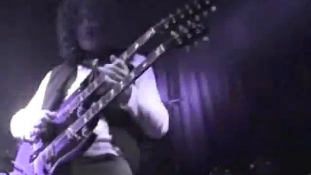 THE LEVEE BREAKERS - The Song Remains The Same смотреть онлайн