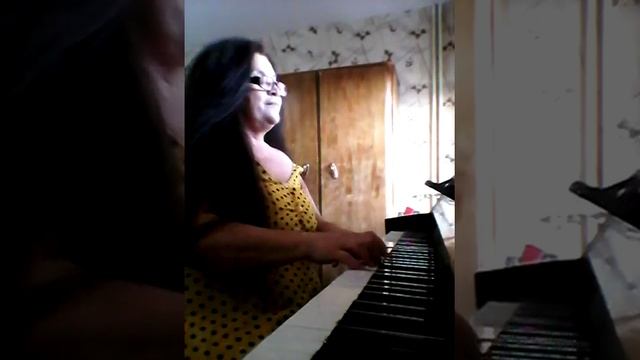 sekirata Ne me e strah az sum purvata смотреть онлайн