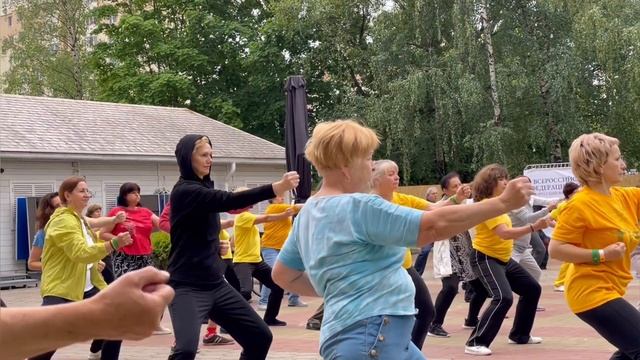 Первый Белорусский Фестиваль Цигун (1 день ОТКРЫТАЯ РАЗМИНКА) смотреть онлайн