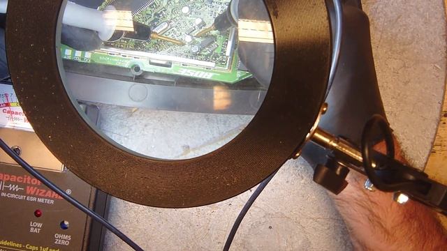 Bose Wave Music System CD's skipping, tracking problem. смотреть онлайн