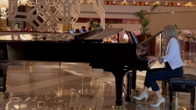 Dernier Dance - Indila / Natalia Bruma piano live смотреть онлайн