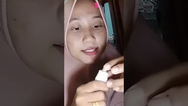 3 KRIM PEMUTIH WAJAH YANG AMAN, DI APOTIK ADA LOH #Short смотреть онлайн