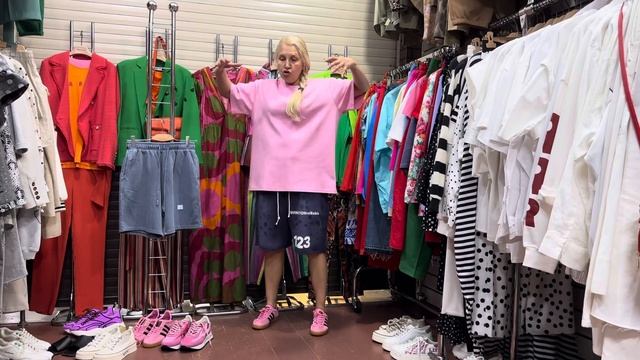 Одежда Италия 🇮🇹 цветочный принт голубой топаз арбузный ваниль топ цвета ватсап +79057501429 смотреть онлайн