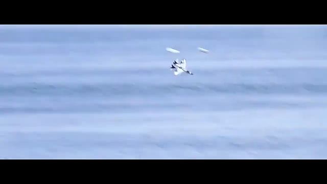 RC Glider Toy Big Size 2 4GHz 2CH Foam EPP Material Folding Wing Low Power Outdoor Remote Control A смотреть онлайн
