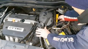 Honda cr-v 3
 Меняем воздушный фильтр.