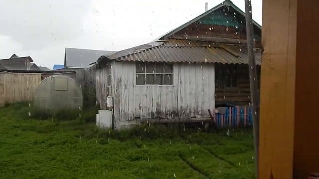 Дождь в трубу внутрь дома смотреть онлайн