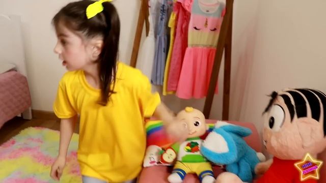 Mimi Julinha em uma História Engraçada do BOI DA CARA PRETA e a Irmã BEBÊ e outras histórias смотреть онлайн
