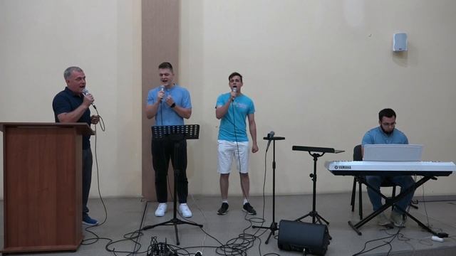 Дивный Спаситель Прекрасный смотреть онлайн