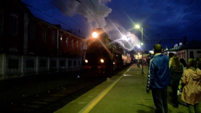 отправление состава из двух паровозов и одного вагона смотреть онлайн
