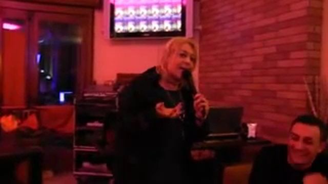 KARAOKE AL PIPER CON AMIDA A MONTELLA 2.mp4 смотреть онлайн