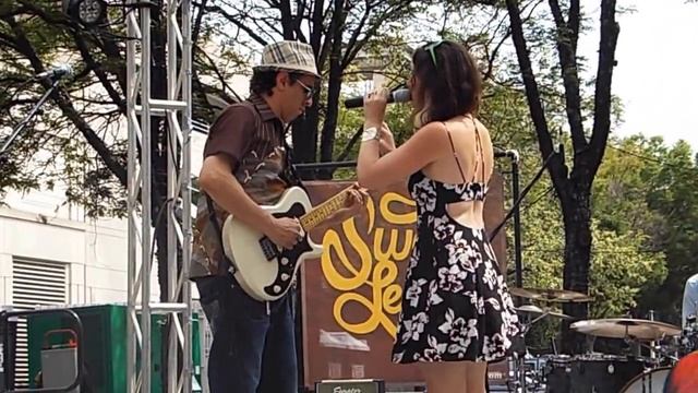 Sweet Leda "You Can't Hold Me Down " Reston Twn Ctr, VA 7-5-15 смотреть онлайн