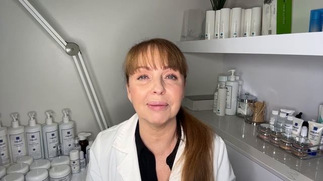How can Botox age your skin? смотреть онлайн