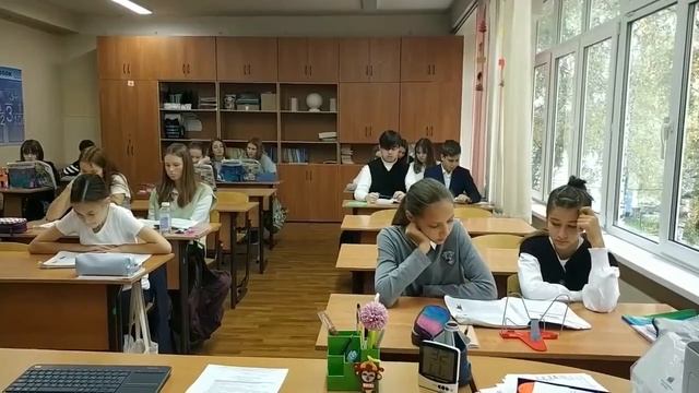 Продолжаем знакомство с нашими педагогами. смотреть онлайн