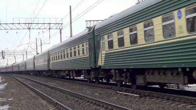 ЧС2к-670 с поездом №143 "Кисловодск - Москва" смотреть онлайн
