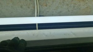 Светодиодная лампа вместо люминесцентной.