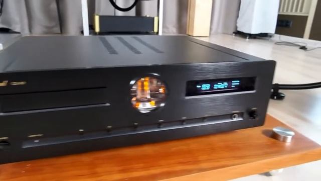 Audio Physic Classic 5, Vincent CD S7, Audia Flight Three S