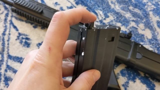 WORST AIRSOFT SCAR Ever Made! | UKARMS P8902 Revie смотреть онлайн