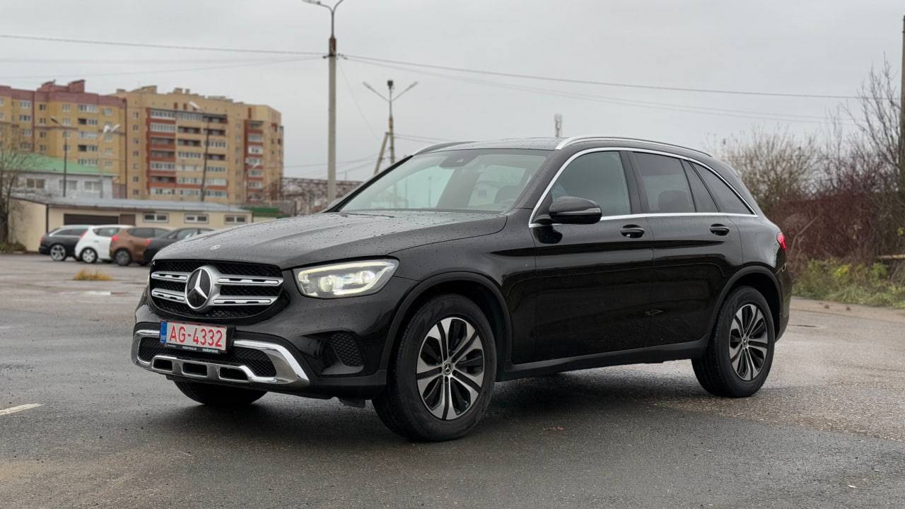Утиль сбор оплачен. ЭПТС активен. Mercedes Benz GLC 220d 4 Matic. Пробег 37т.км. смотреть онлайн