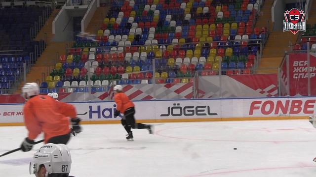 "Амур" расторг контракт с Александром Хохлачевым. День с Алексеем Шевченко смотреть онлайн