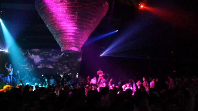Estroe & Nuno Dos Santos @ Kristal Glam Club смотреть онлайн