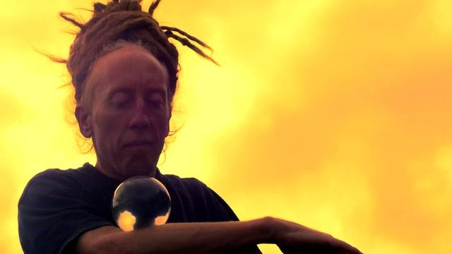 the magic ball man смотреть онлайн