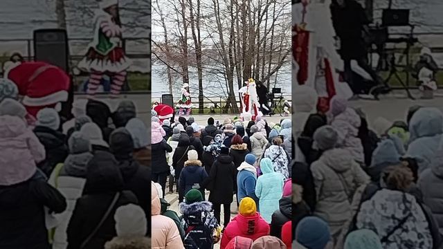 Встреча деда мороза Воронежского в смарт парке Дельфин сегодня 17.11.2024 г, интерактивное шоу детям смотреть онлайн