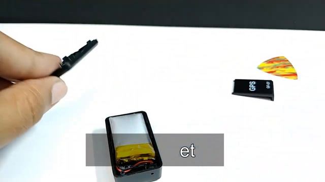 What Is Inside Of A Spy GPS Tracker GF-07 | GPS Tracker Teardown