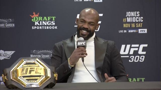 UFC 309: Главные моменты пресс-конференции смотреть онлайн