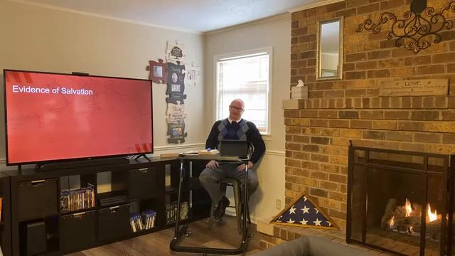 Sunday Night Service смотреть онлайн