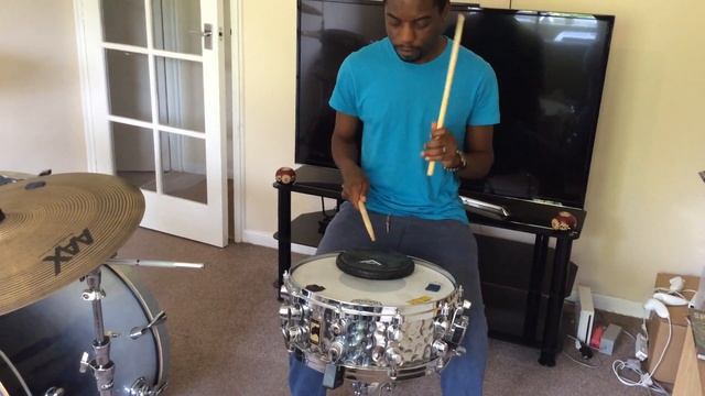 Learn to Drum - Basic drumming techniques - Single stroke Rudiment смотреть онлайн