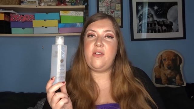 NAOBAY DETOX ILLUMINATING MICELLAR WATER | Kelly's Quick Product Reviews смотреть онлайн