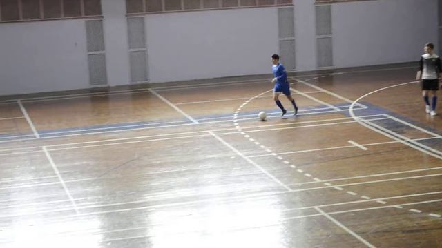 5 лига Владивосток: Кузня - Луч 3-1 смотреть онлайн