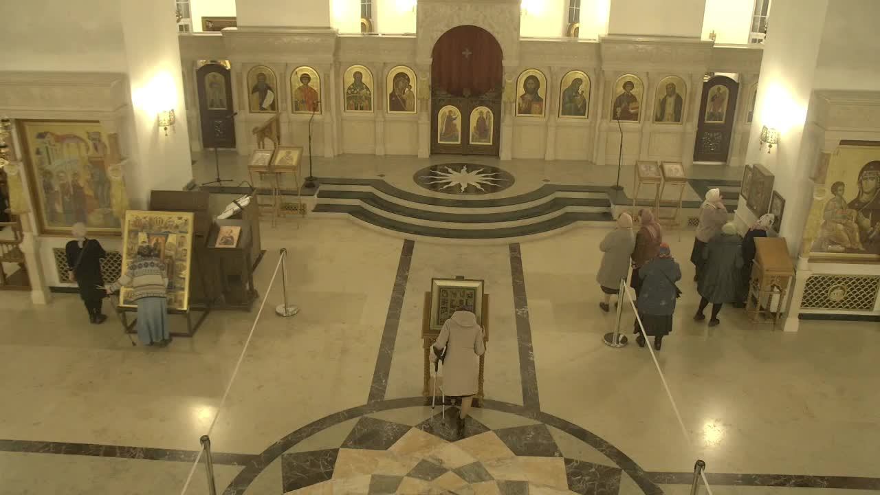 Ранняя Литургия. Неделя 21-я по Пятидесятнице. Преподобного Иоанникия Великого. 17.11.2024 смотреть онлайн